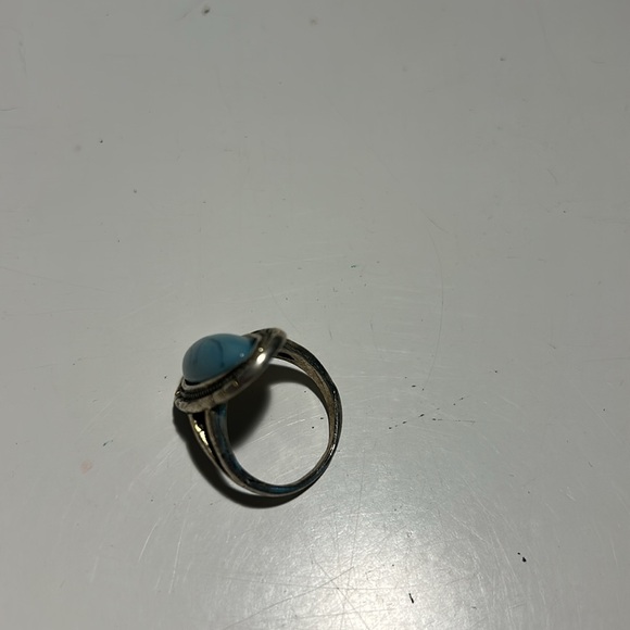 Turquoise ring - Picture 2 of 2